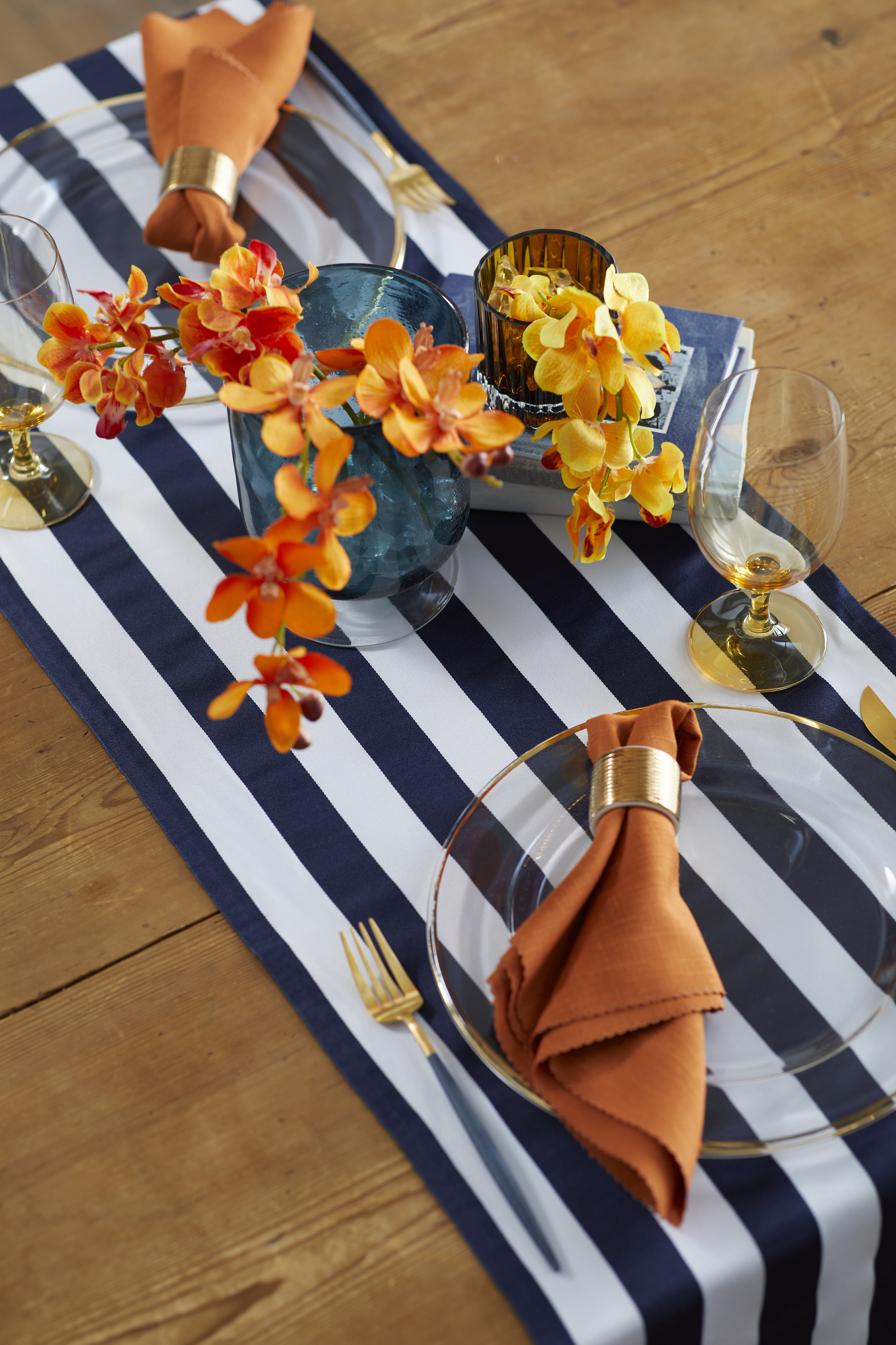 Rady！！ リゾフラ！！ 【希少】テーブルランナー 特集｜食空間