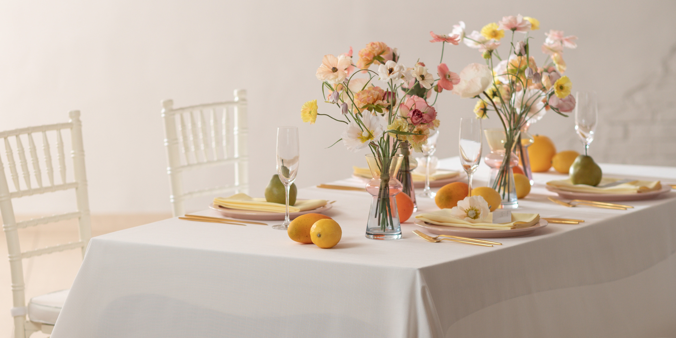 ブライダルフェアや撮影セットの利用に最適！初夏のテーブル