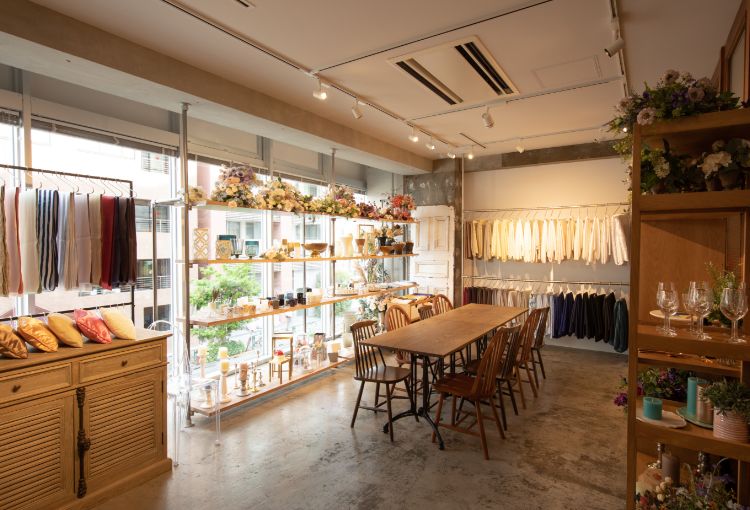 showroom showroom